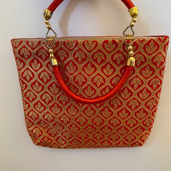 Purse - Picture 4 of 4